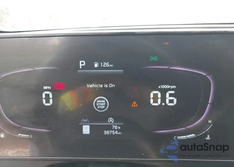 2023 Kia Sportage X-Line z USA, uszkodzony, nr VIN 5XYK6CAF7PG053228